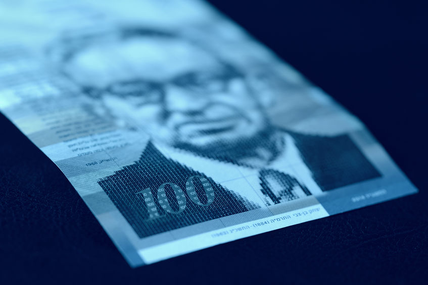 מה עדיף קרן השתלמות או קופת גמל להשקעה